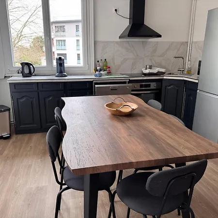 Grande Maison Centre - 5ch - 14 Pers * Neuilly-Plaisance